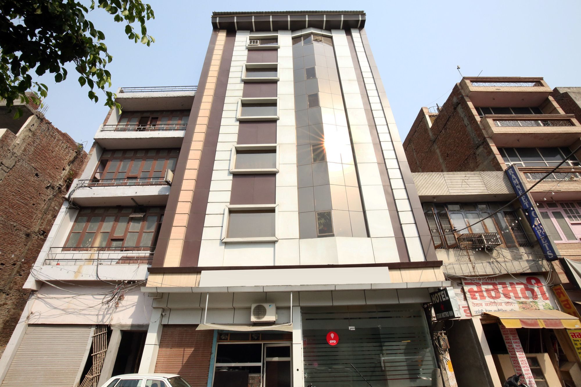 Oyo Rooms City Centre Guru Nanak Bhawan アムリトサル エクステリア 写真